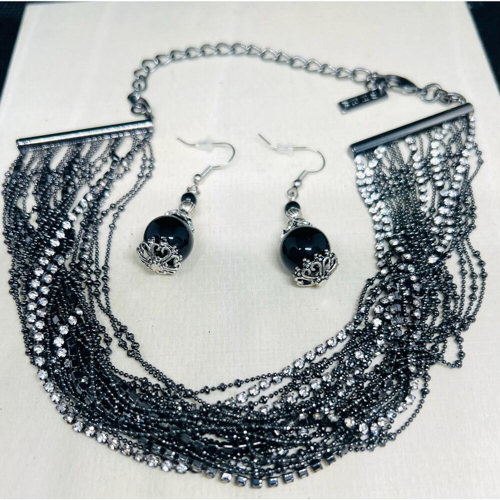 WHBM necklace, WHBM jewelry, White house black market, Signed necklace,